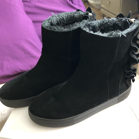 J/Slides Ruffled Boots style Azalea - Picture 5 of 8